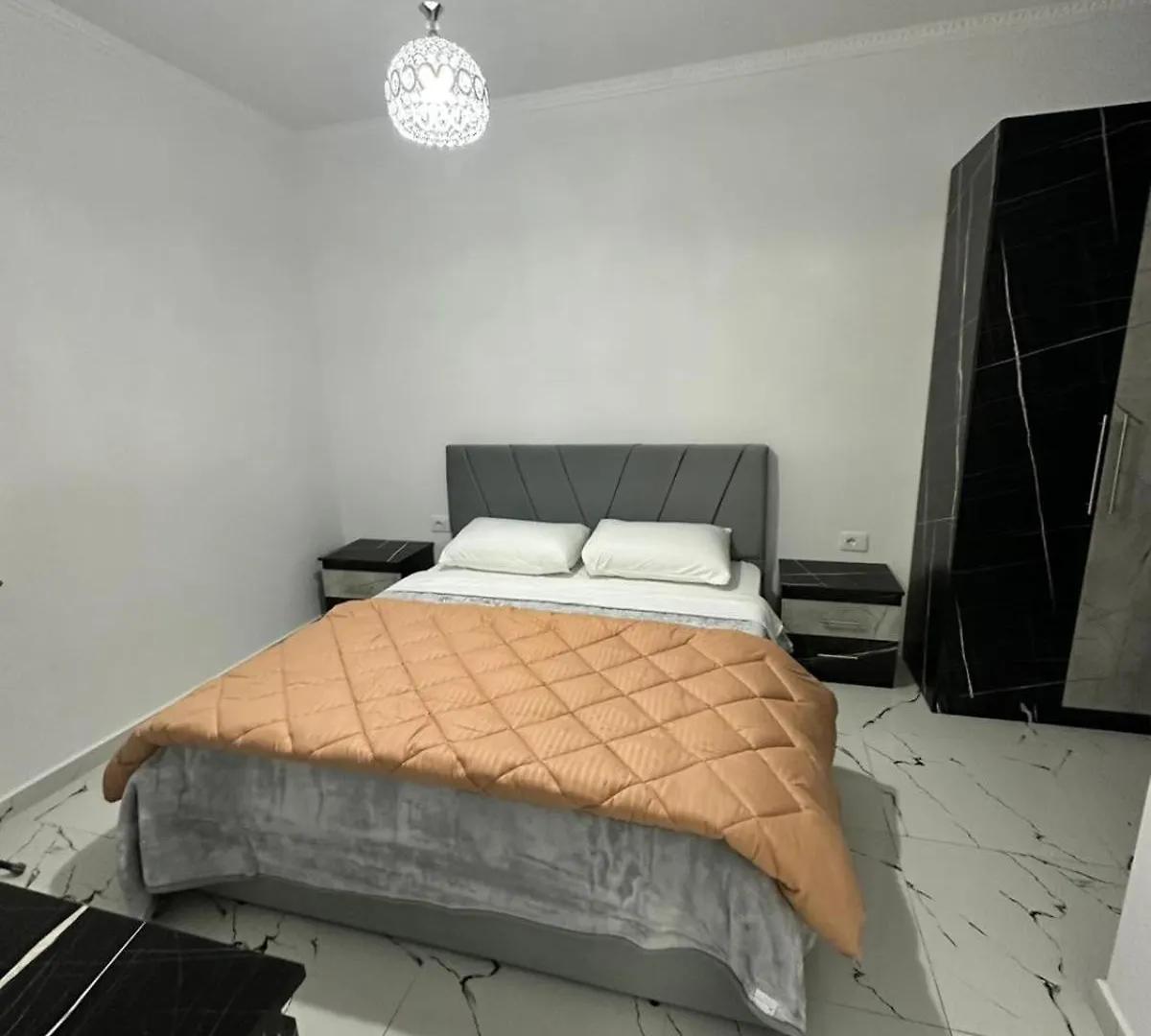 Golden Bliss Apartment 2 Tirana